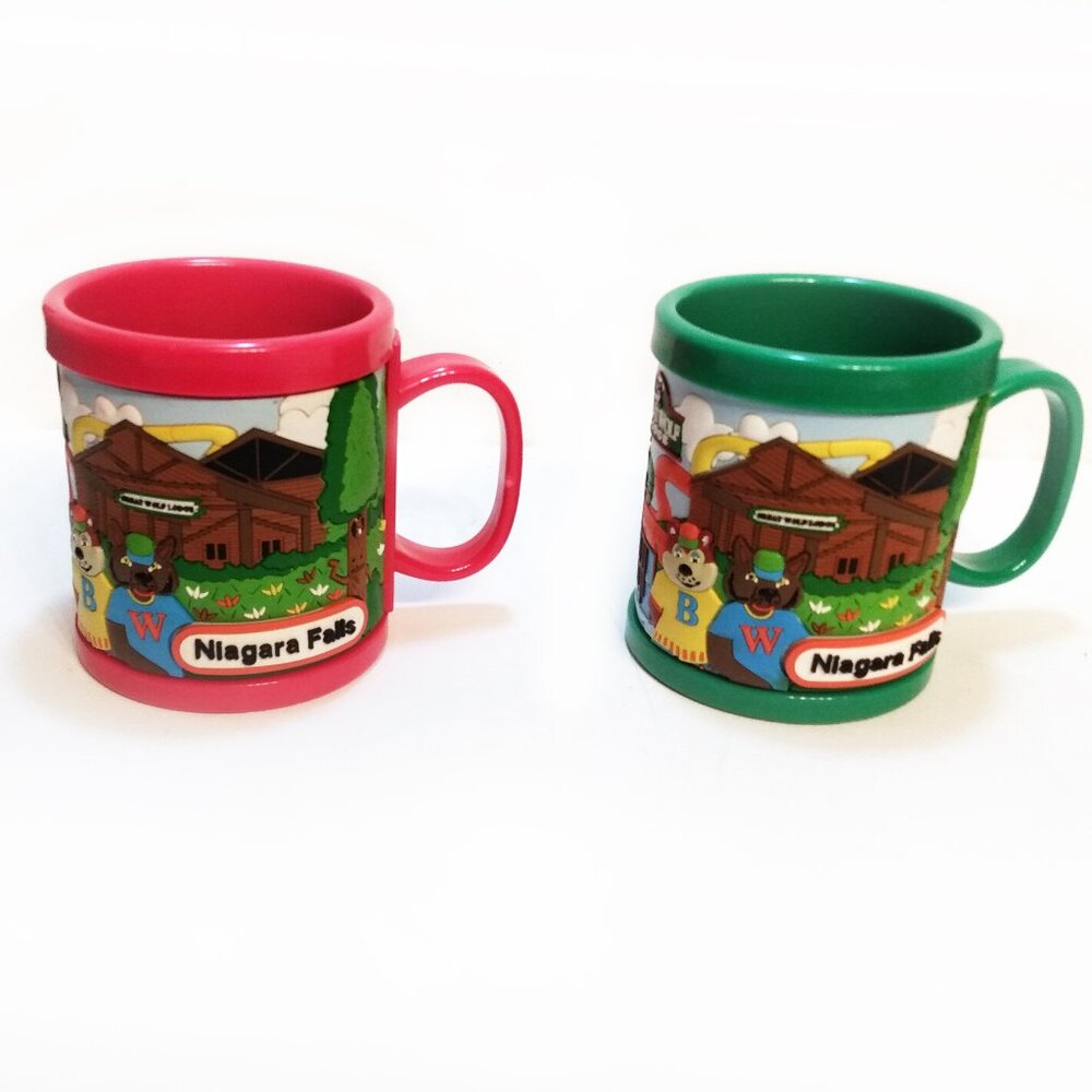 Wolf Lodge Niagara Falls Souvenir Children's Cups-Set Of 2-Plastic/Rubber